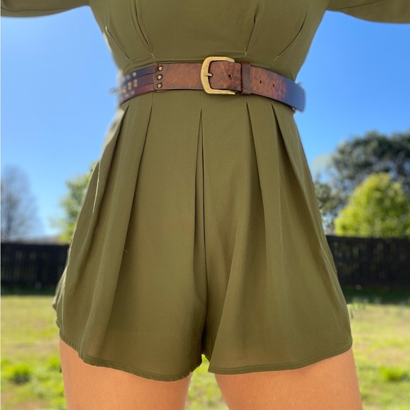 Studded 3 strand distressed leather belt - Picture 5 of 8